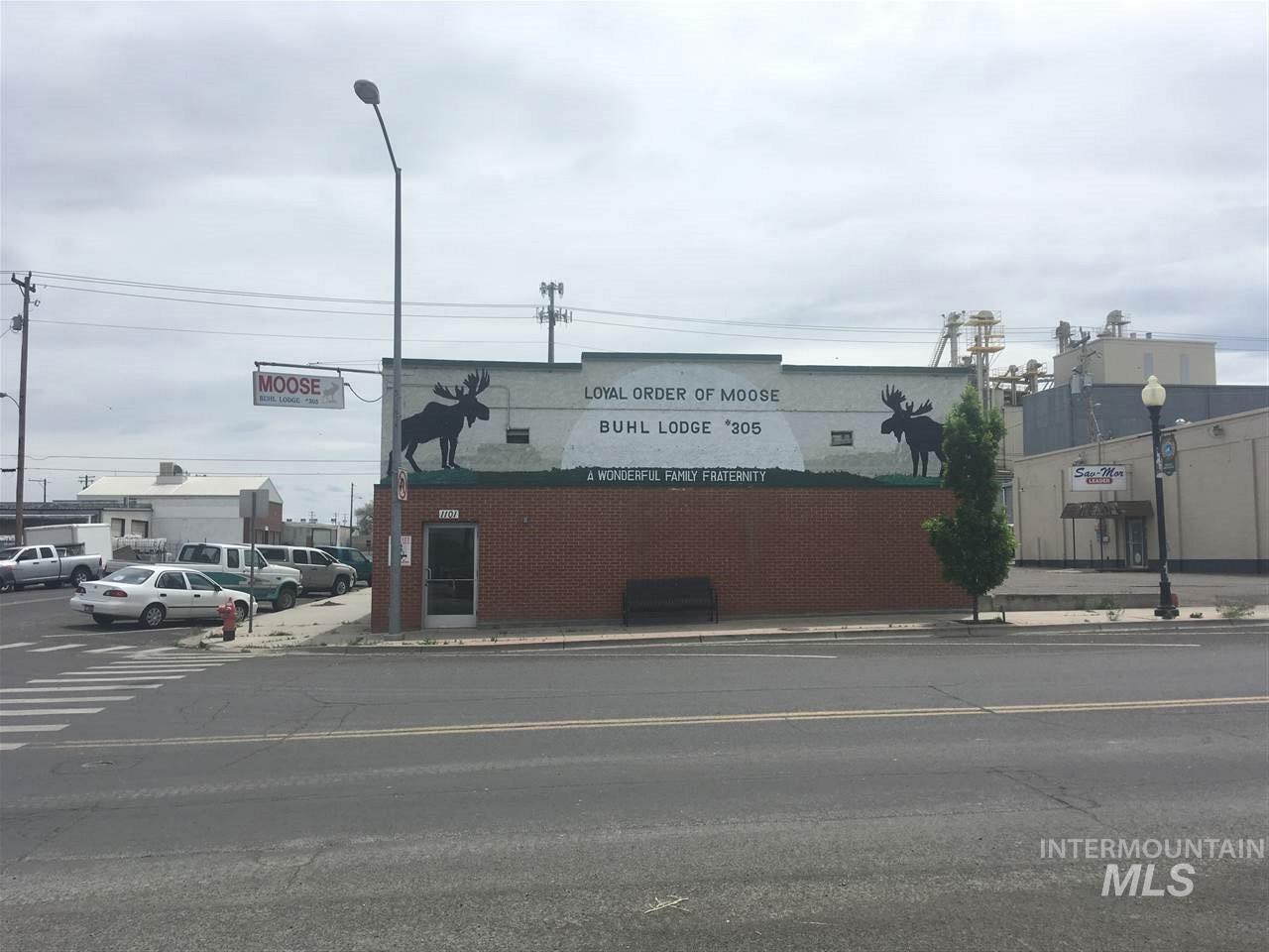 1101 Main Street - Photo 1