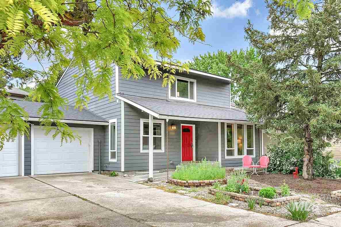 1832 Raintree Drive - Photo 1