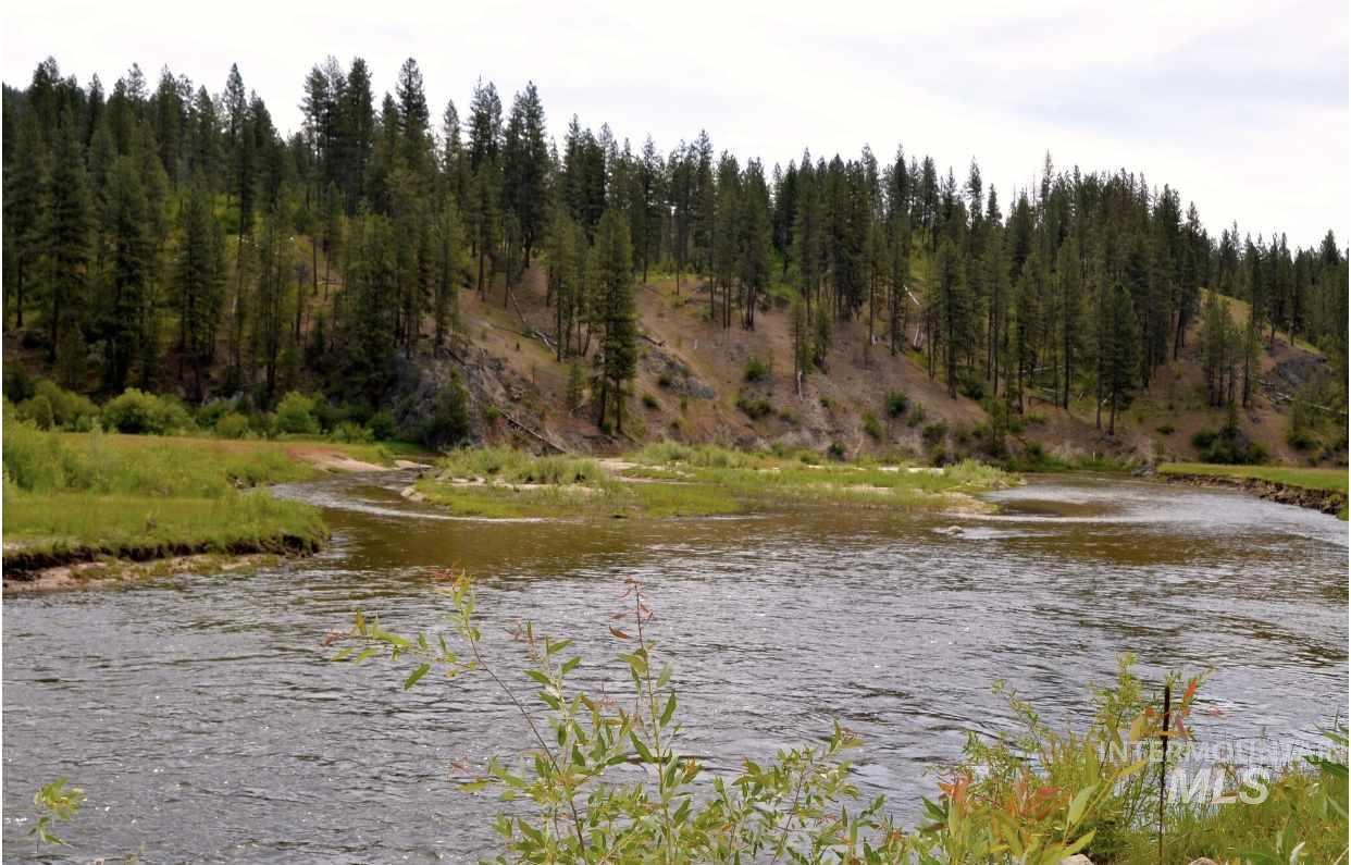 000 Middle Fork Road - Photo 1