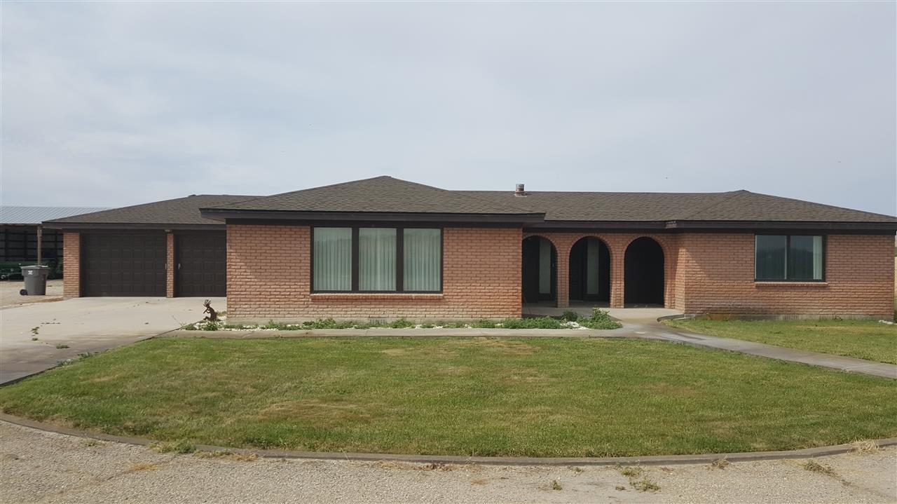 2831 River Rd - Photo 1