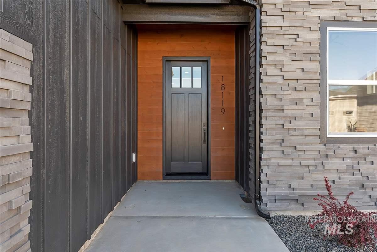 1339 Palaestra Ave - Photo 1