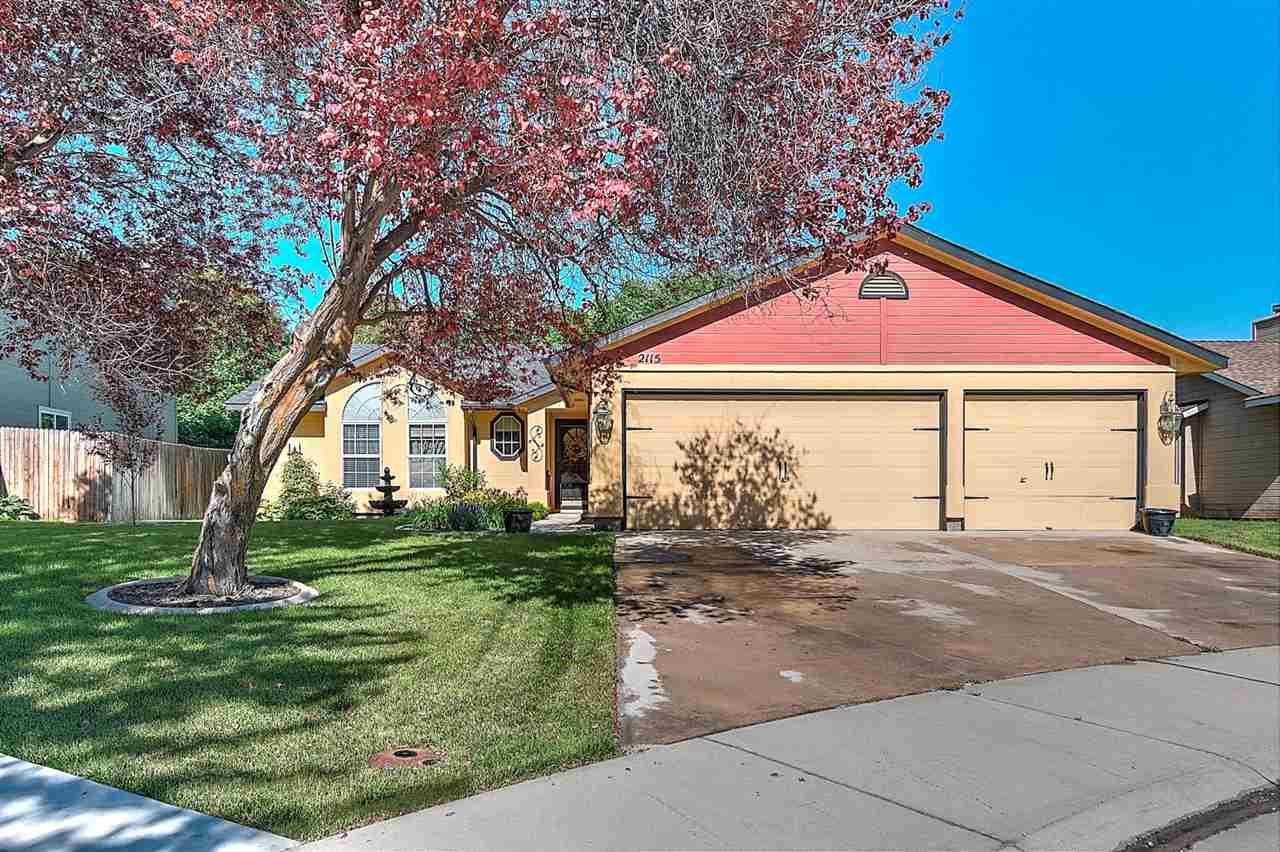 2115 Amethyst Place - Photo 1