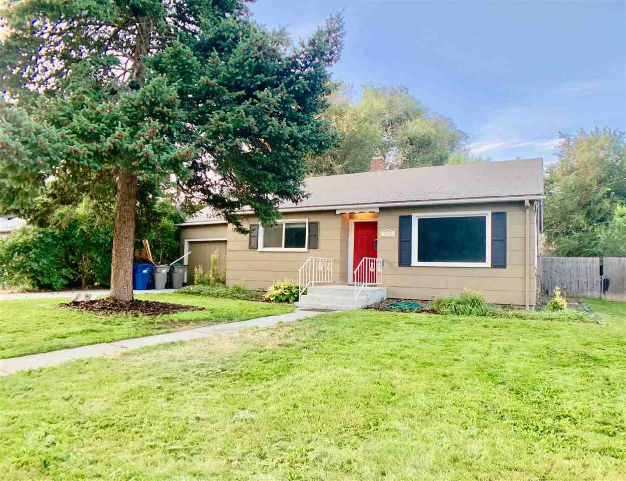 5709 Anna Street - Photo 1