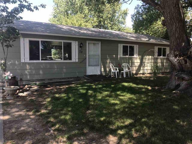 711 Hudson - Photo 1