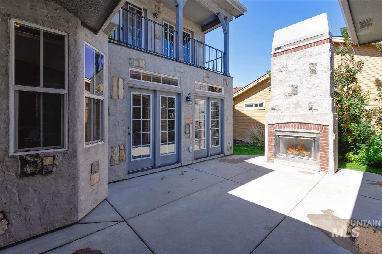153 Grandean Way - Photo 1