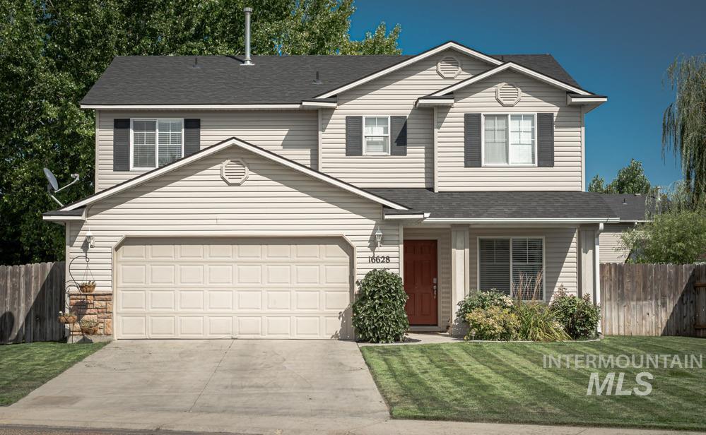 16628 New Colony Ave - Photo 1