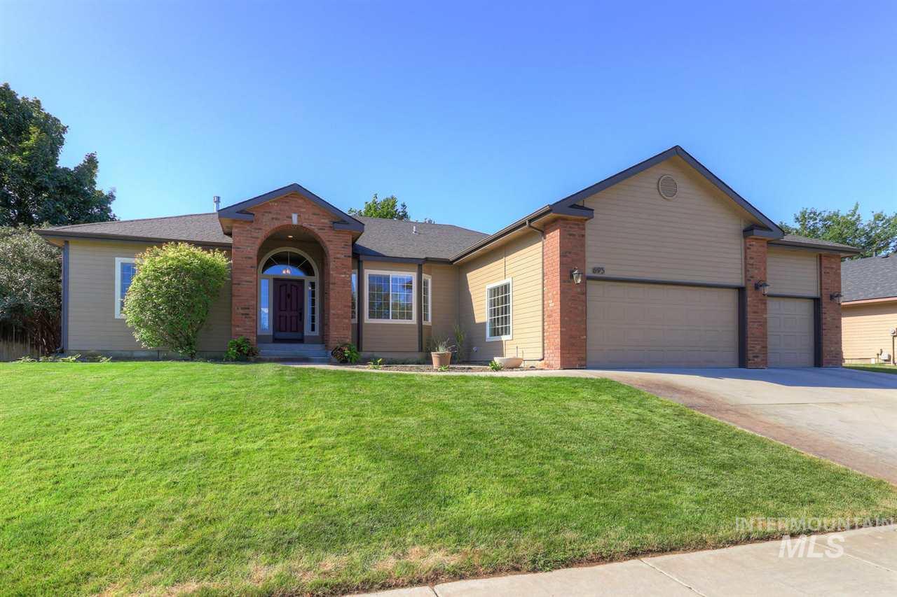 695 W Riodosa - Photo 1