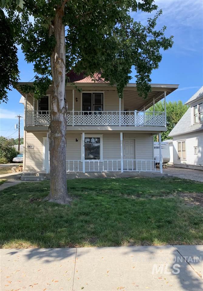 1007 1st Ave. S. - Photo 1