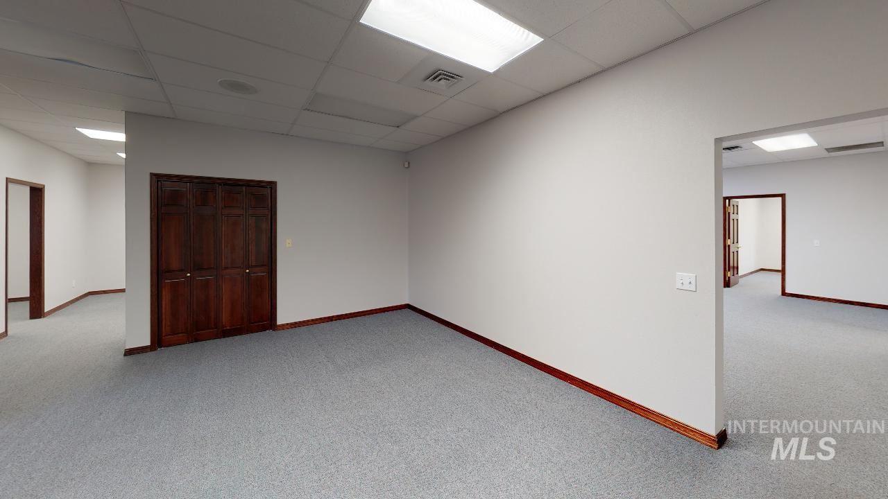 77 Southway Ave - Photo 1