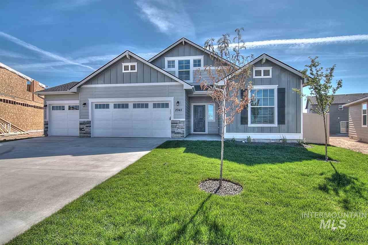 915 Ionia Dr - Photo 1