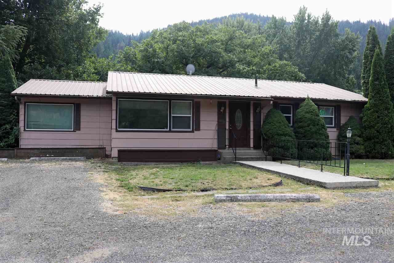 13826 Highway 12 - Photo 1