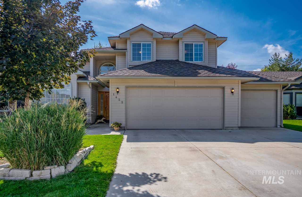 1425 Regatta St - Photo 1