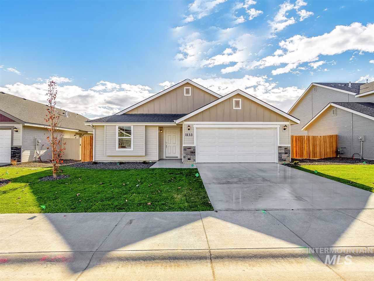 15258 Bonelli Ave. - Photo 1