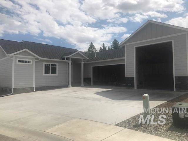 521 Maple Ct. - Photo 1