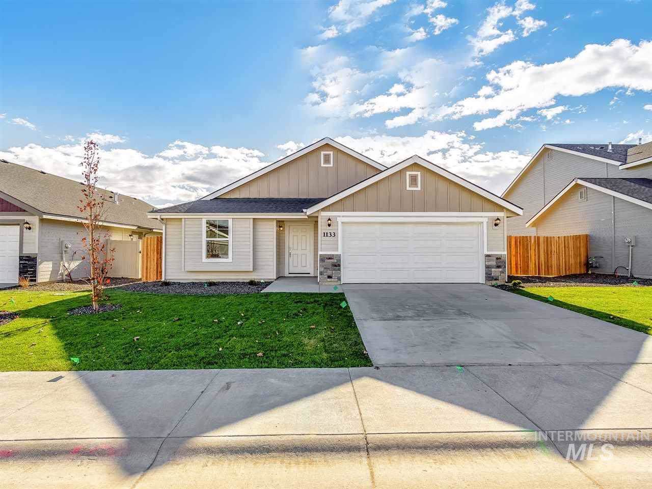3939 Holly Ridge Dr. - Photo 1