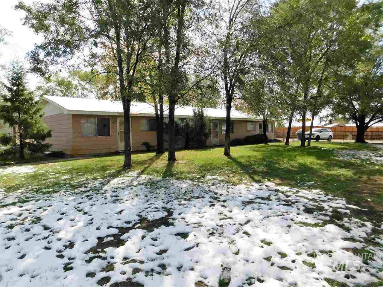 903-907 Edwards Street - Photo 1