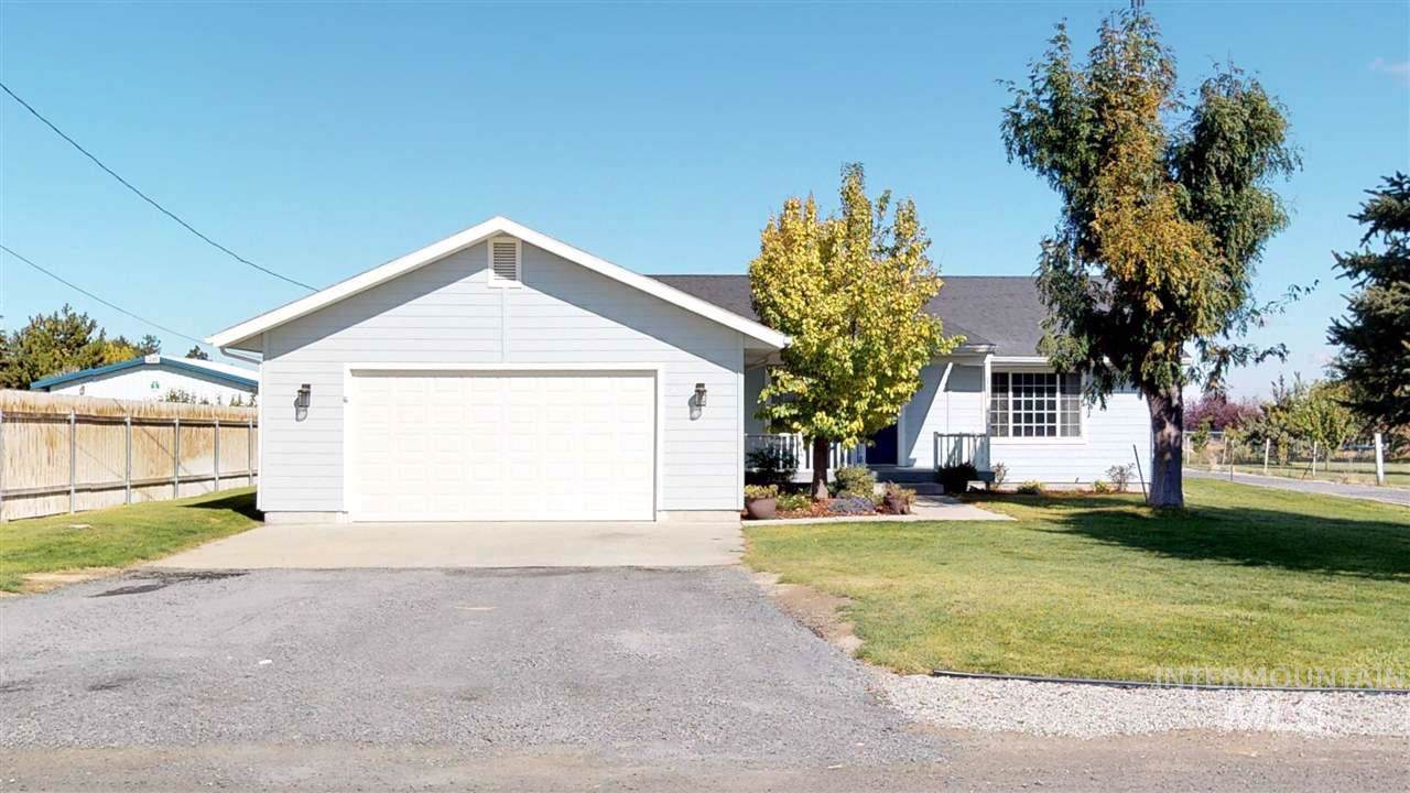 2324 Garey Lane - Photo 1