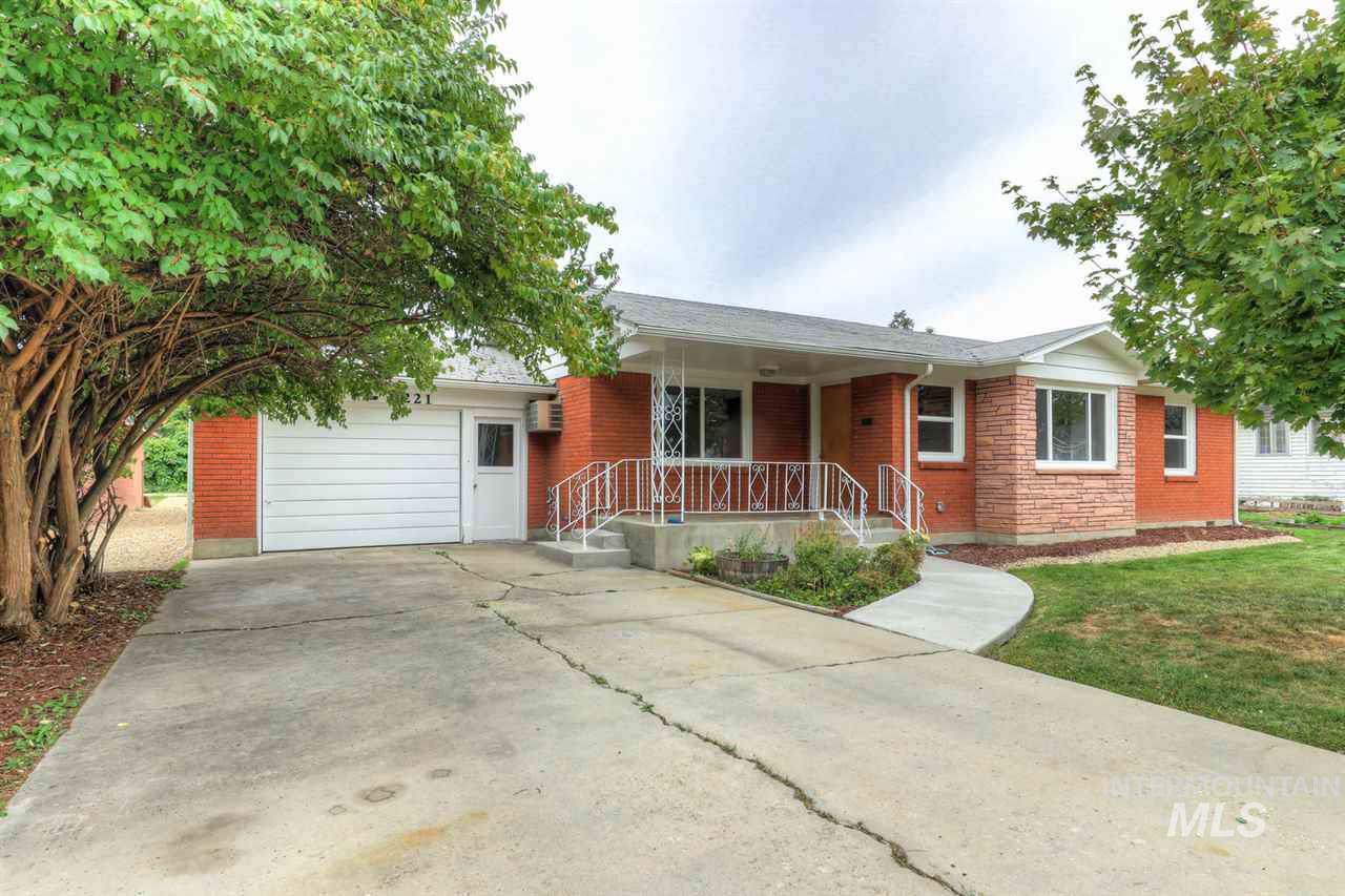 221 State Ave - Photo 1