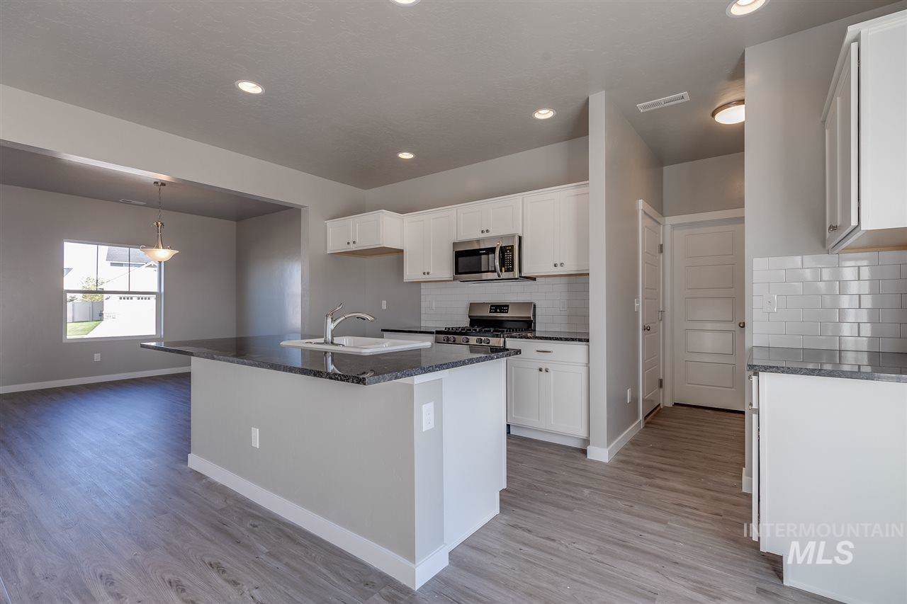 7052 Obelisks St - Photo 1
