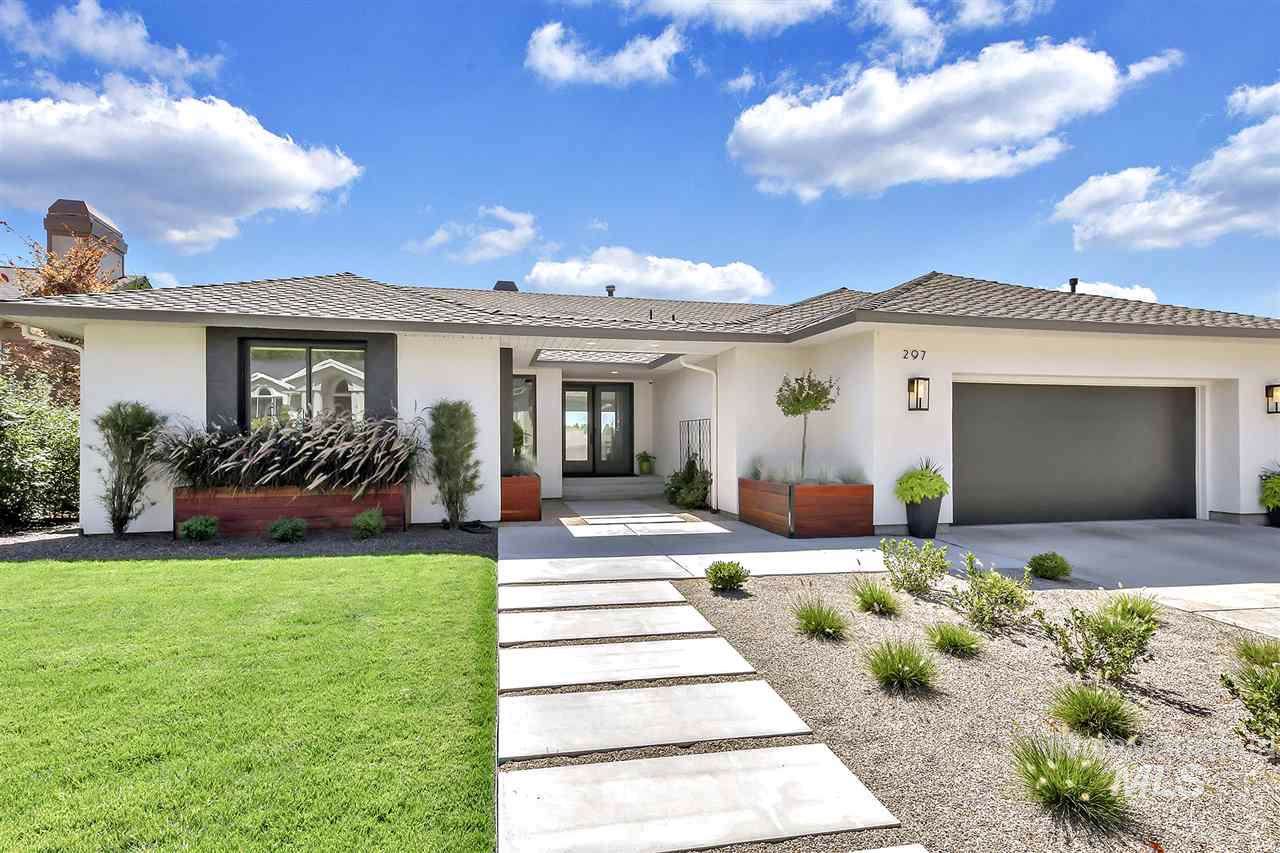 297 Thornberry Drive - Photo 1