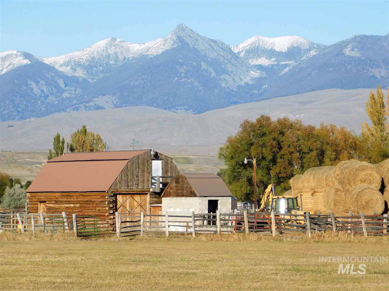 112 Highway 93 - Photo 1
