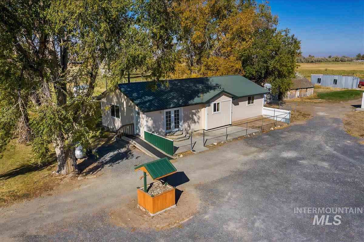 1336 4150 N - Photo 1