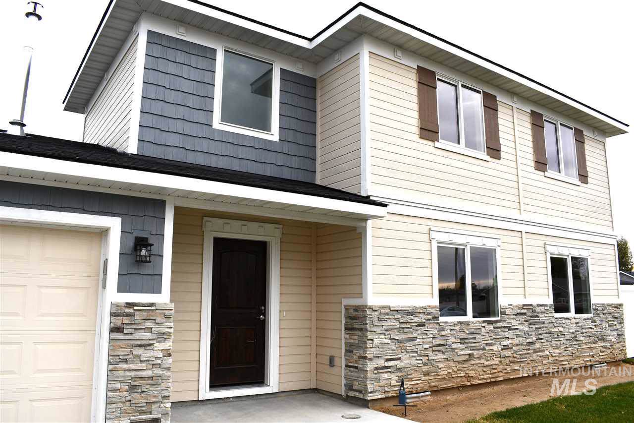 830 Lynx Drive - Photo 1