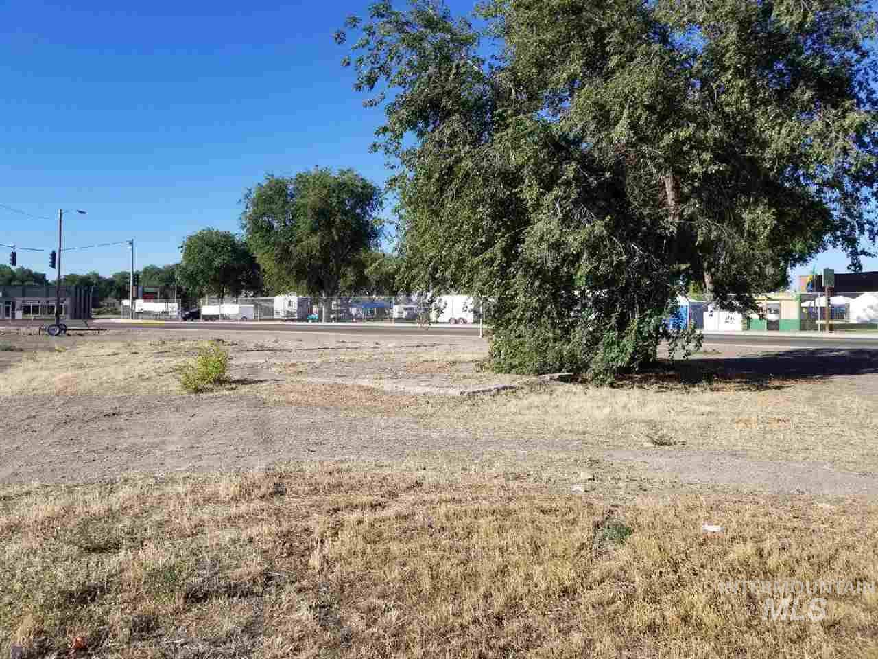 10 Thunderegg Blvd - Photo 1