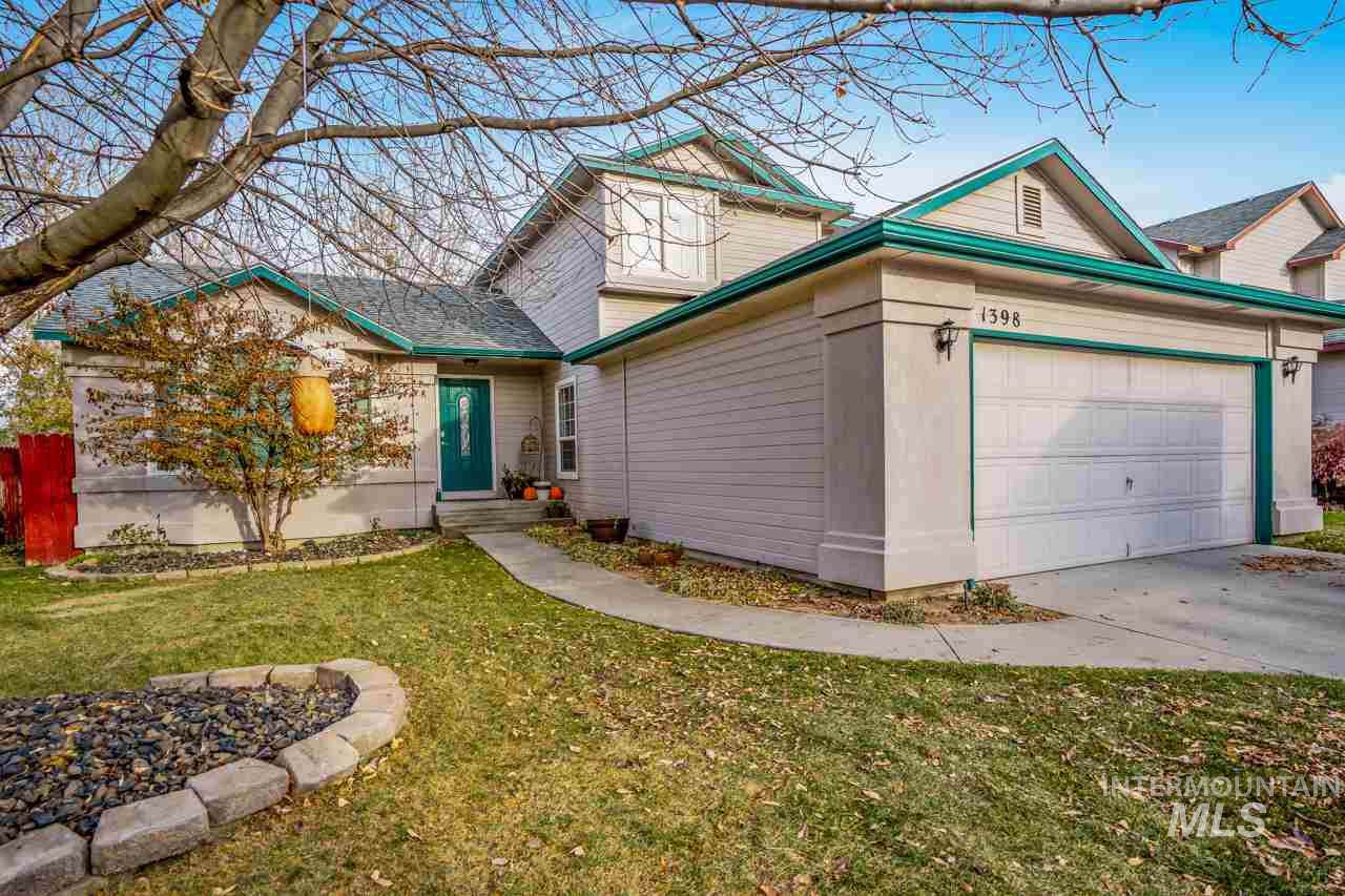 1398 Crestmont - Photo 1