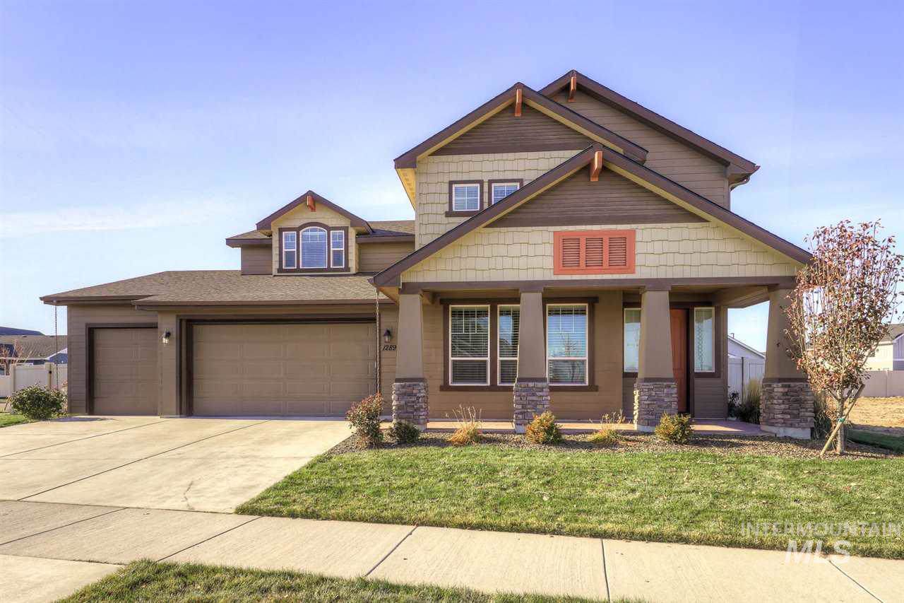 1289 Christopher Dr - Photo 1