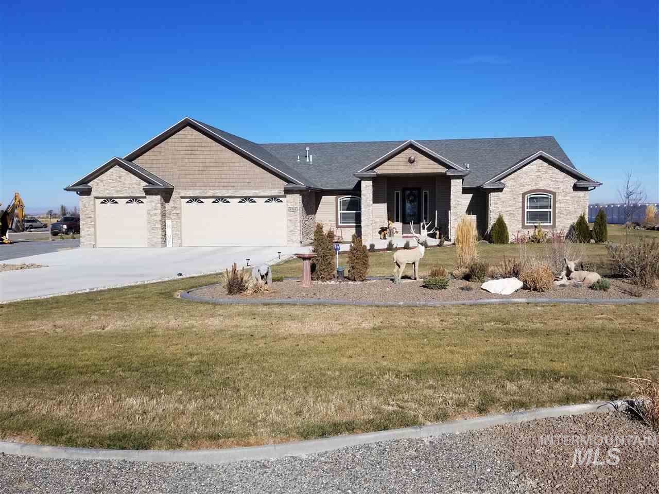 4049 Mountain Vista - Photo 1