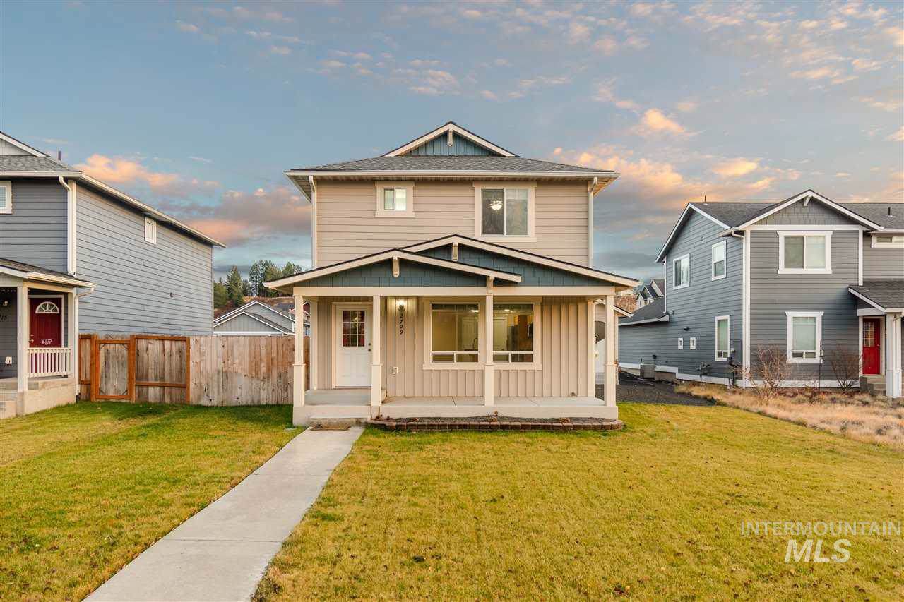 2709 Robinson Park - Photo 1