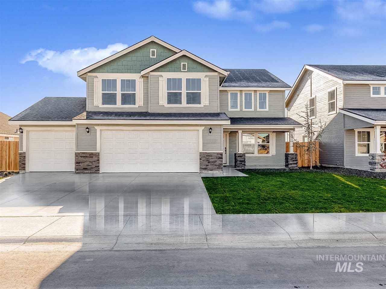 525 Heliopolis Way - Photo 1