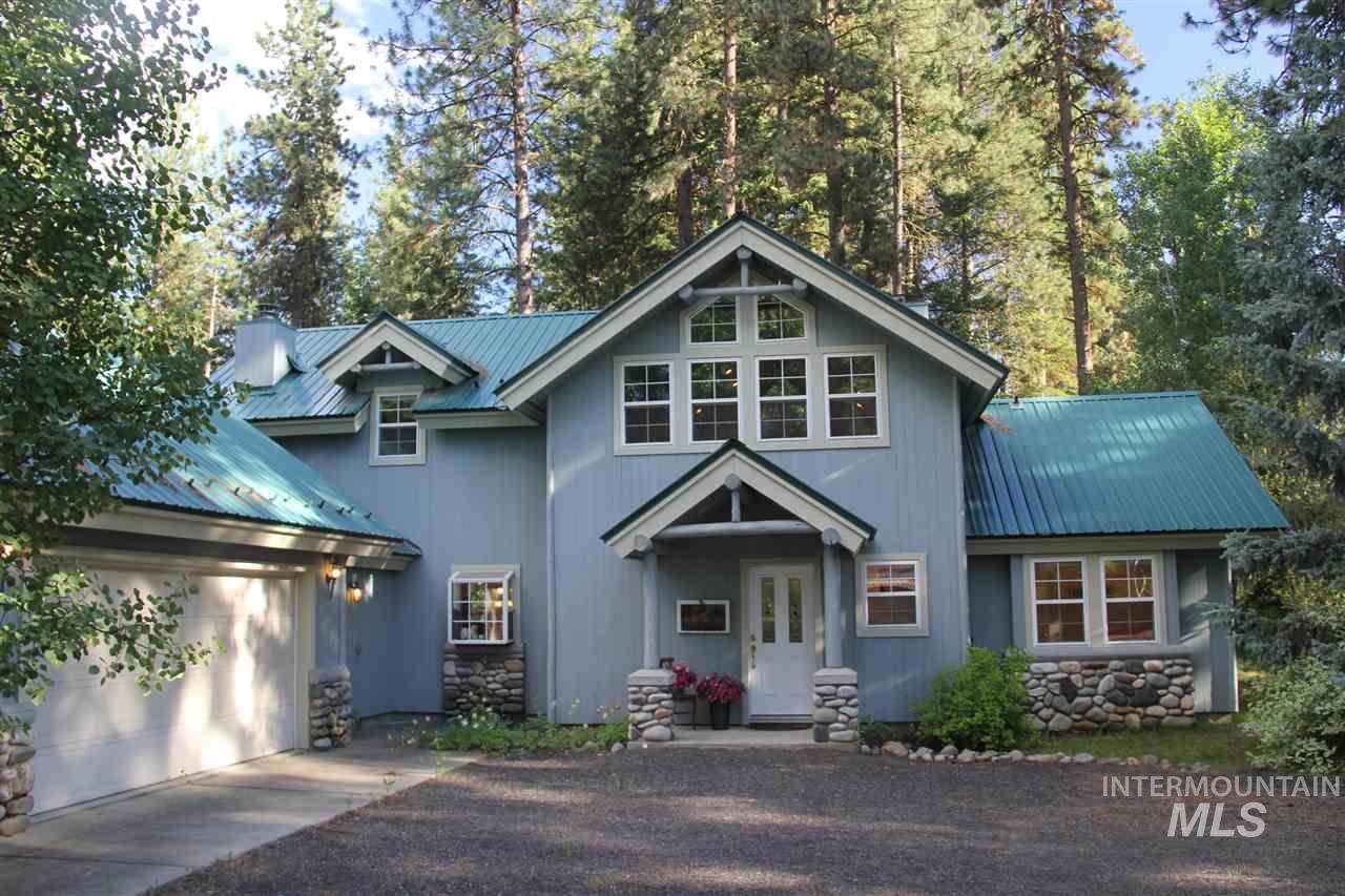 3353 Woodlands Drive - Photo 1