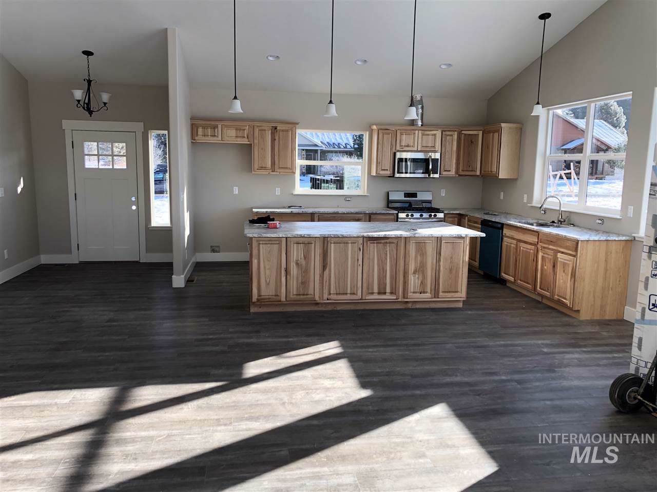 656 Fox Ridge Lane - Photo 1