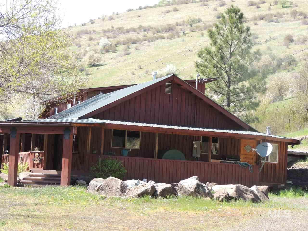 325 Sally Ann Rd - Photo 1