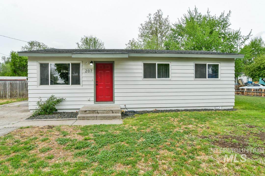 207 4th West - Photo 1 207 4th West - Photo 1