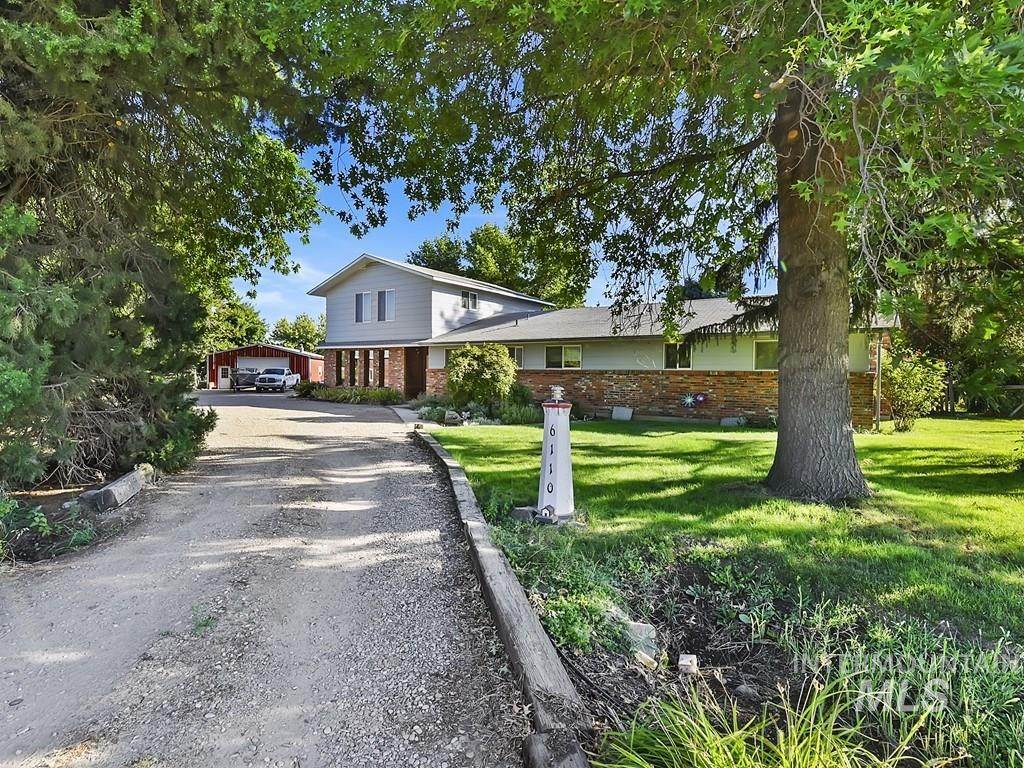 6110 Ustick Rd - Photo 1