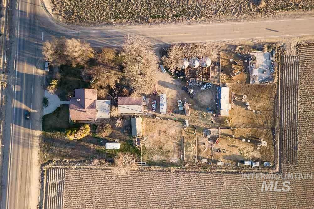 20898 Middleton Road - Photo 1