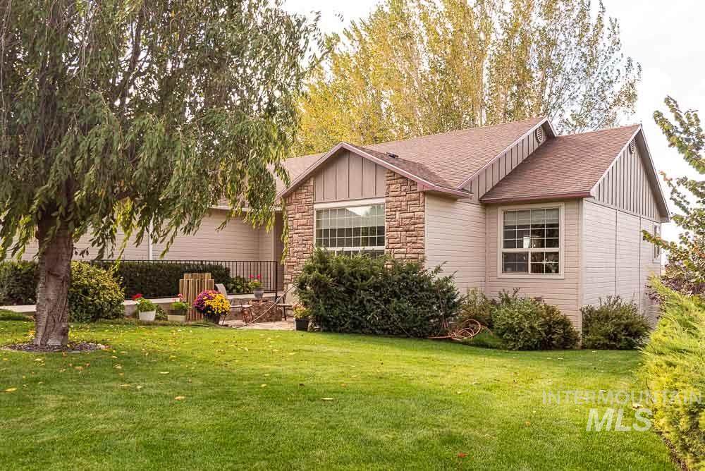 104 Fern Ct - Photo 1