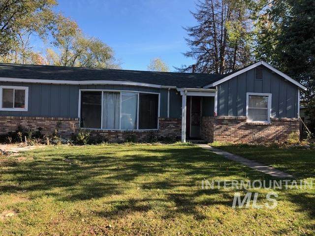 735 Hughes Dr. - Photo 1