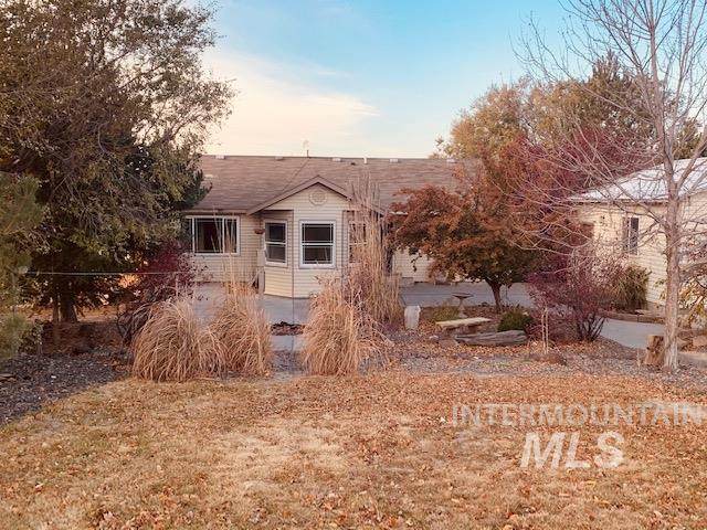 4398 Bellows Dr. - Photo 1