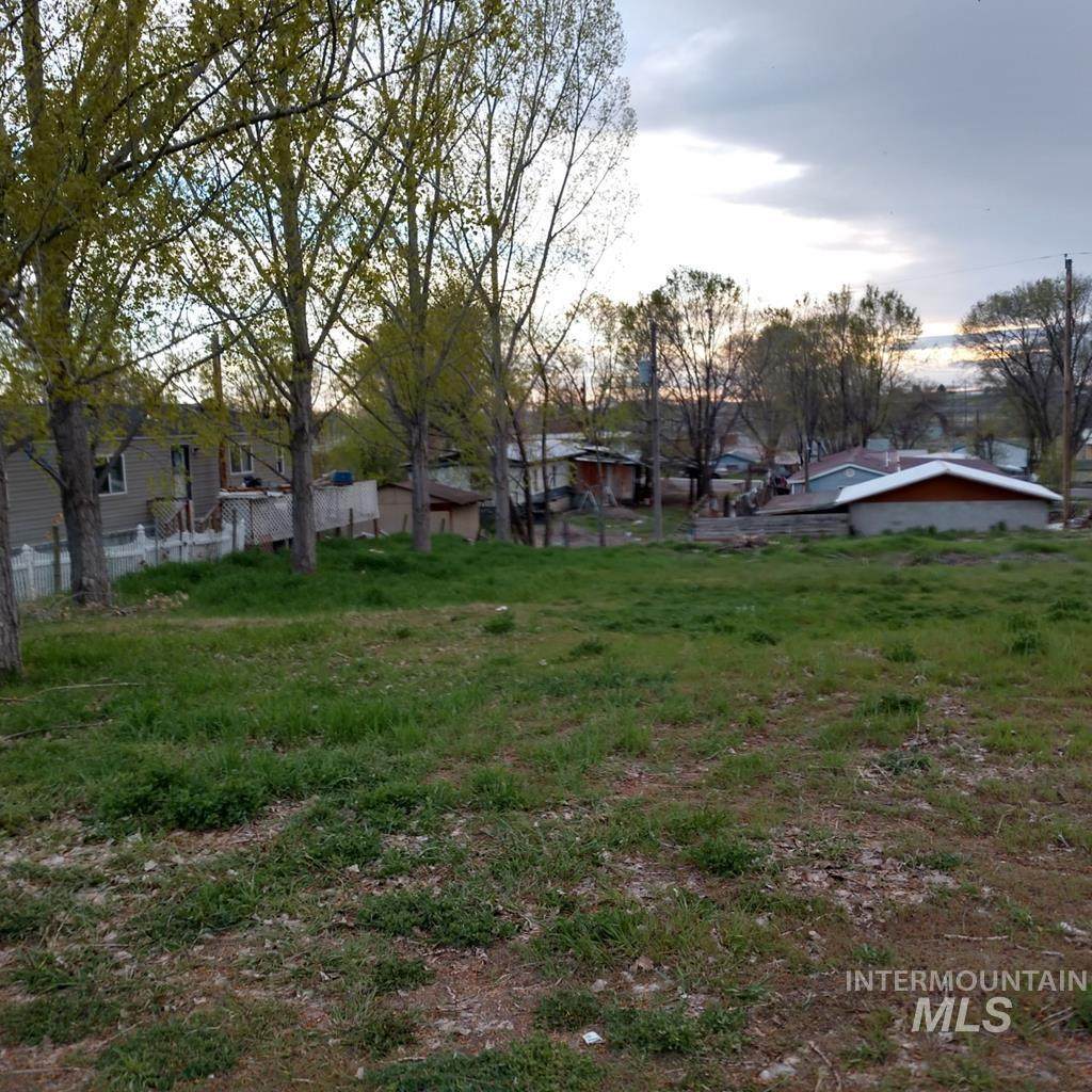 520 Arthur - Photo 1