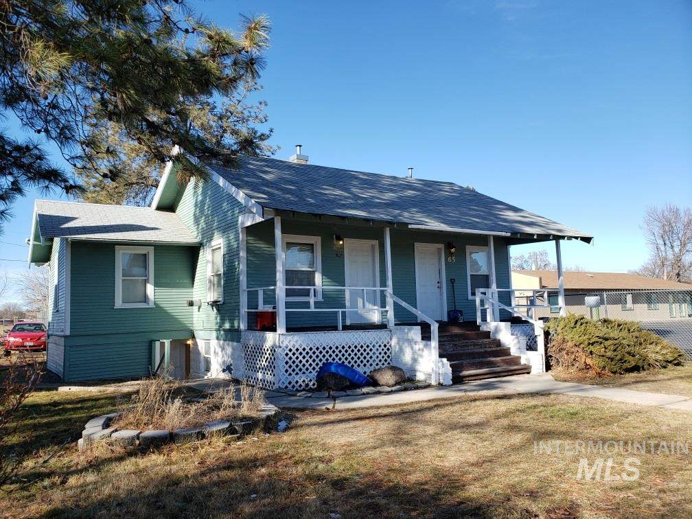 65 5th St - Photo 1