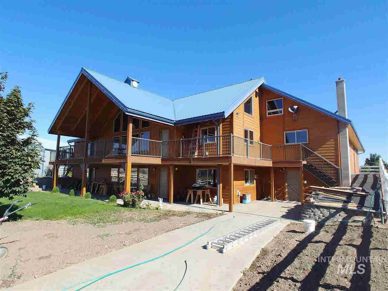 2724 Grelle Avenue - Photo 1