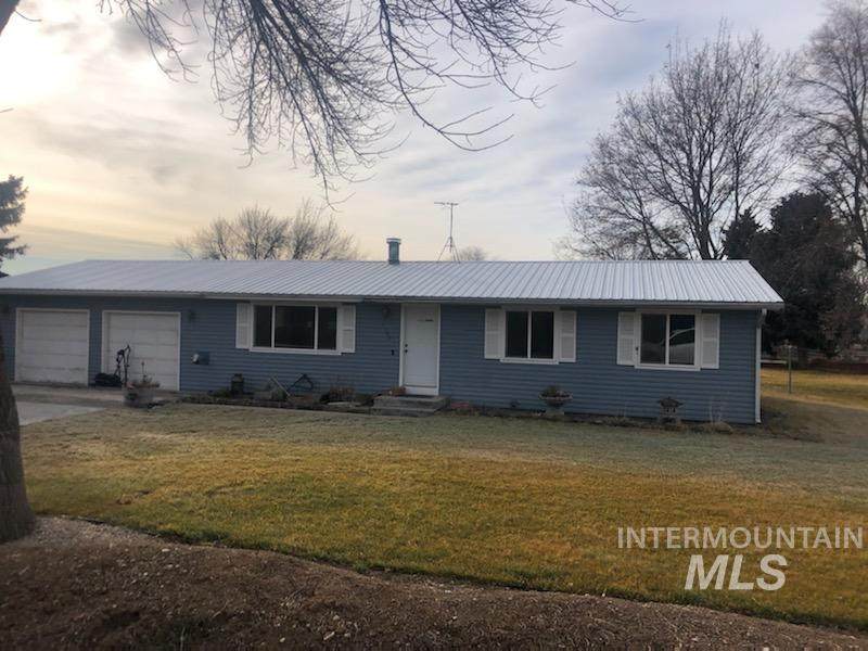 4893 Hemlock Way - Photo 1