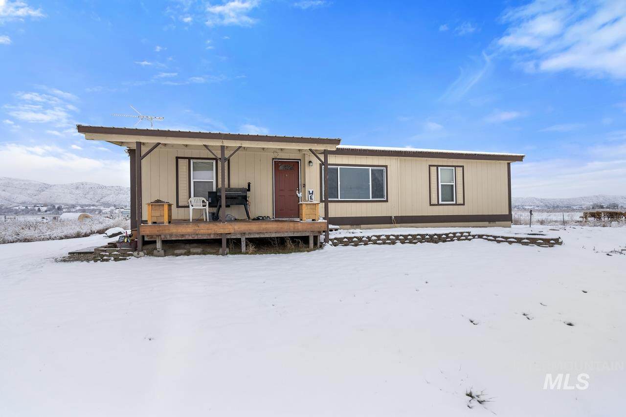 1603 Sales Yard Rd - Photo 1