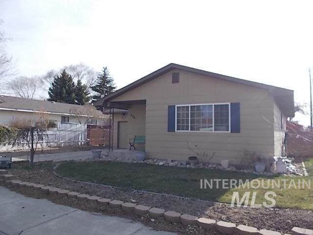 339 Conant - Photo 1