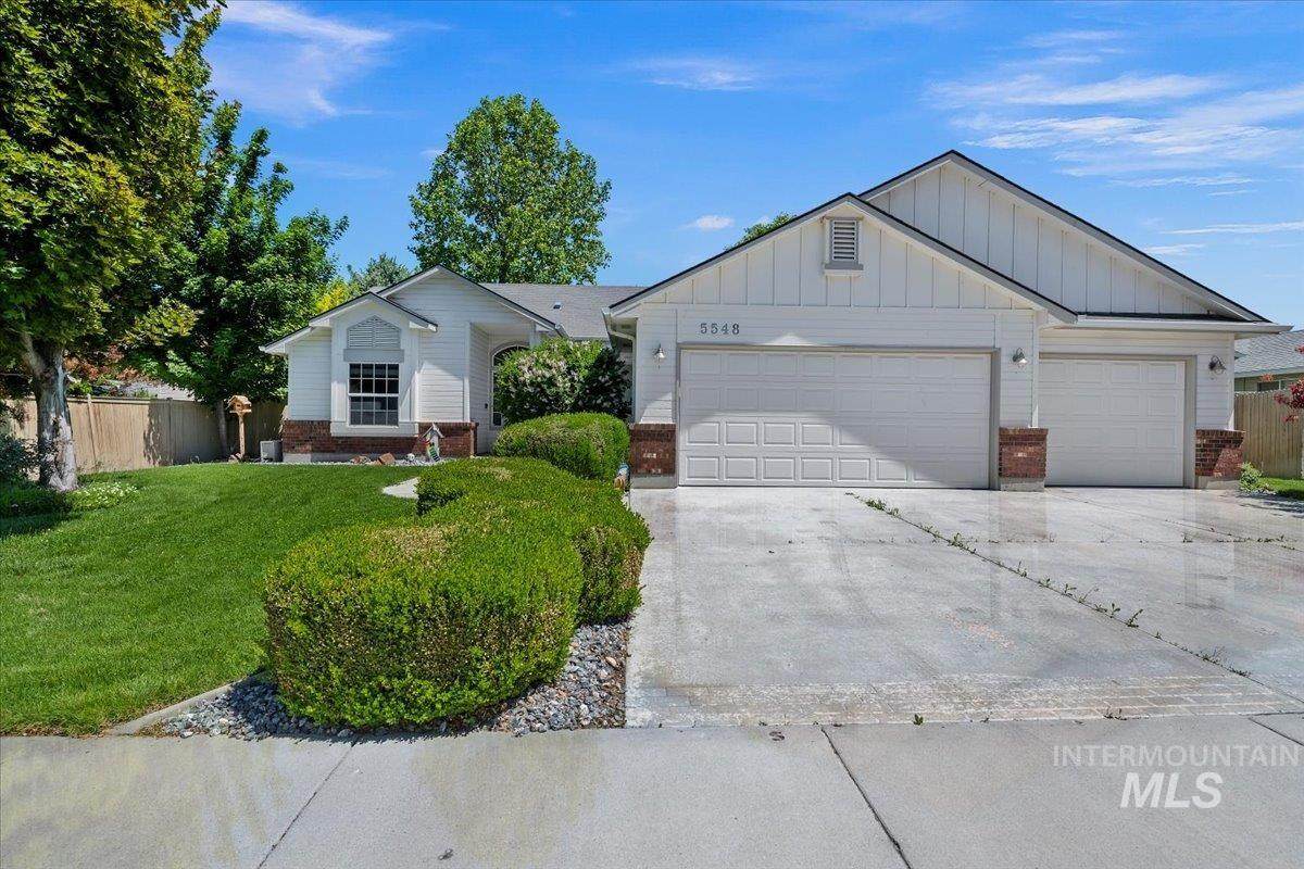 5548 Santa Cruz - Photo 1