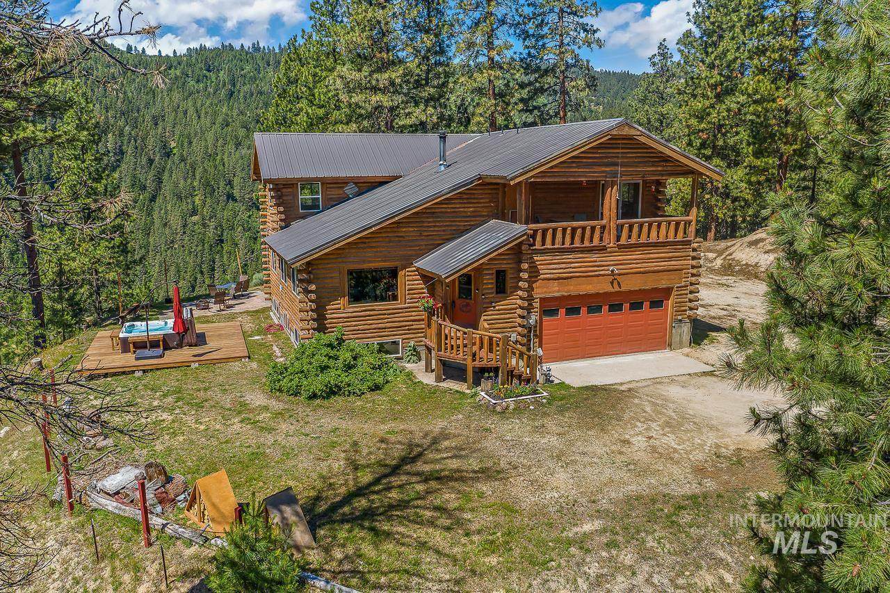 9 Conifer Circle - Photo 1